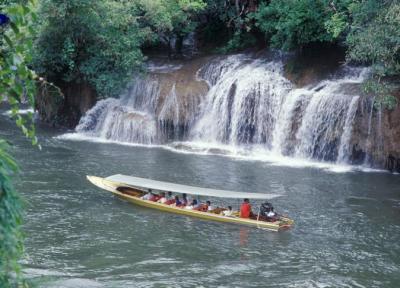 آشنایی با آبشار سای یوک نوی پاتایا