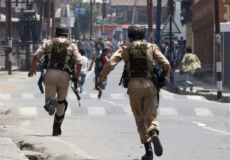 نگاهی به 30 روز حکومت نظامی در کشمیر، به جای شکنجه به ما شلیک کنید