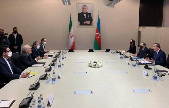 رایزنی وزرای خارجه ایران و جمهوری آذربایجان در باکو